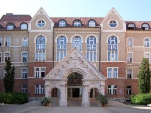 376374-pecs-universitesi-2