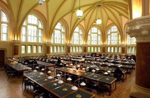 376389-budapeste-teknoloji-ve-ekonomi-universitesi-1